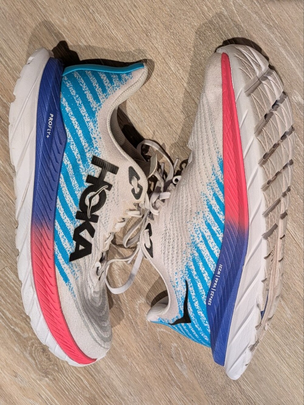 Hoka Mach 5 Size 11D White PROFLY Running Shoes with Pink‎ & Blue Accent